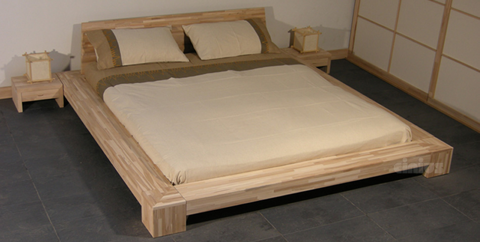 Letto Isola di Cinius per camera con arredamento minimal e testata in legno massello